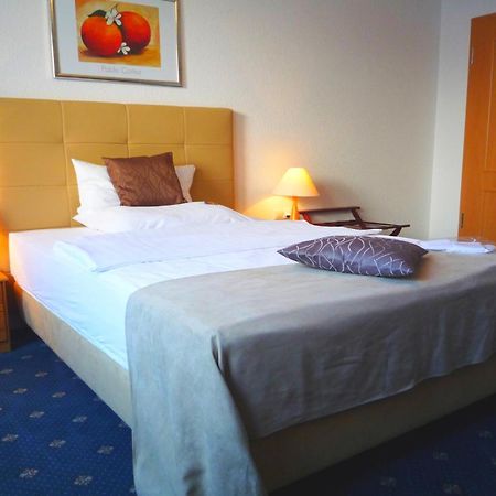 Hotel Abalone Remscheid Exteriör bild